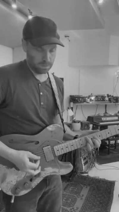 New video of Jonny playing the main riff from Clocks! (via Coldplay&rsquo;s Instagram reels)