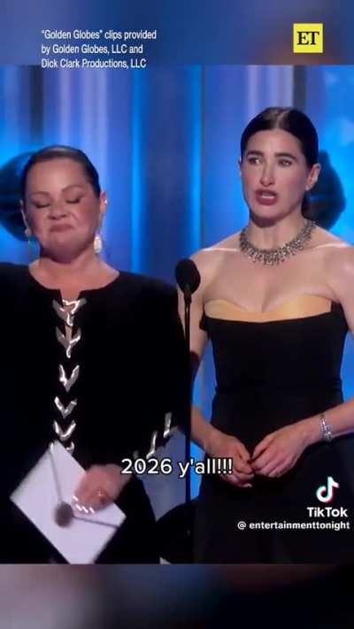 Melissa McCarthy &amp;amp; Kathryn Hahn Present &ldquo;Best Male Actor in a Limited Series&rdquo; at the Golden Globes