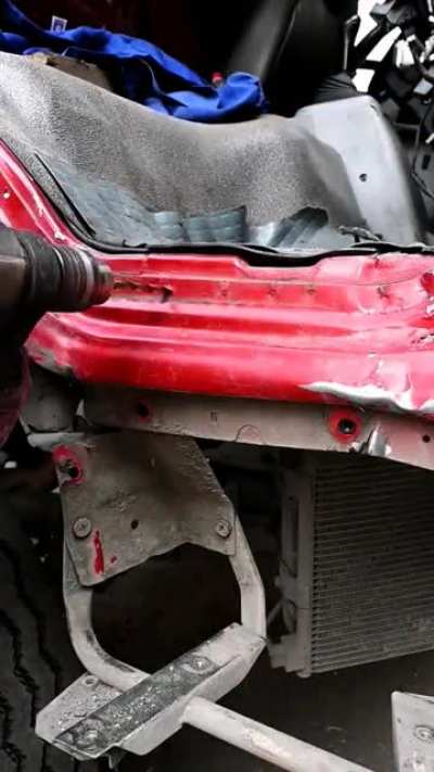 Truck car body panel repair 钣金好不好，全靠腻子找 PS今天你提肛了吗？60/100