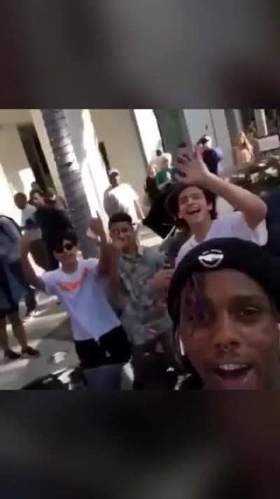 😭😭😭😭