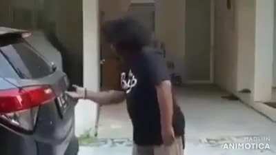 Lembro que o pedro beatboxs tinha rachado de rir com esse video ent&atilde;o ta ai de volta so pra lembrar de como ele &eacute; bom