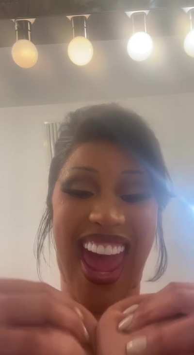 Want her to tittie fuck me