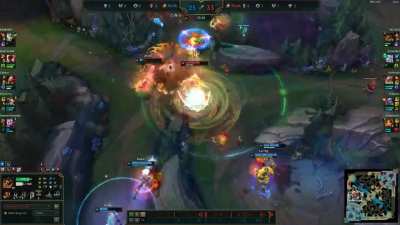I just got promoted to platinum 4! (Not a high elo thing but is special for me)