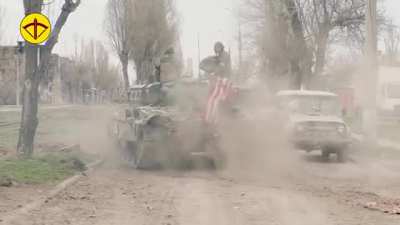 T-72B3 named "BUBA" with American flag on it's back. Mariupol.