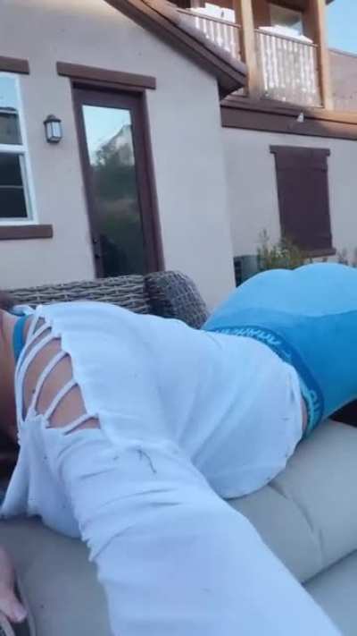 Showing that booty