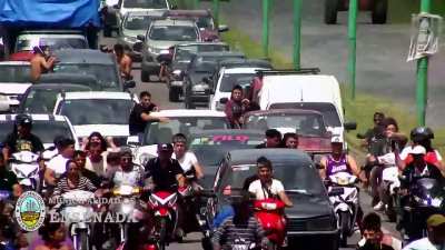 Así fue la despedida tumbera de 