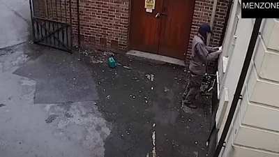 Arsonist karma.
