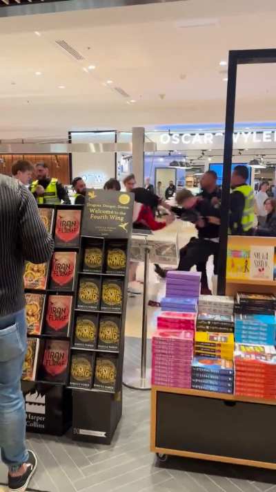 Fight at mall