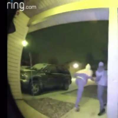 Burglar shoots himself in the leg during attempted armed robbery