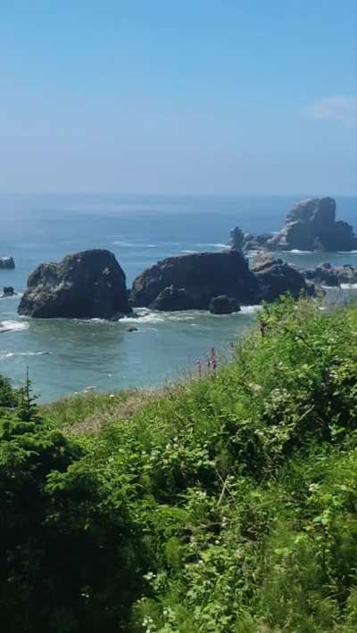 Boobs bouncing and great scenery..