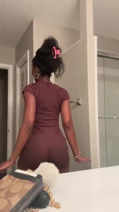 She gettn thicker