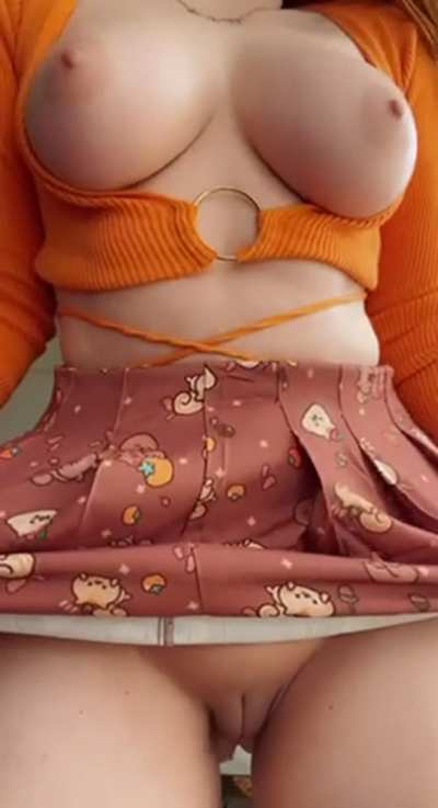 I&rsquo;m just a college girl, but I&rsquo;m dying for my natural ginger body to be used as a fucktoy
