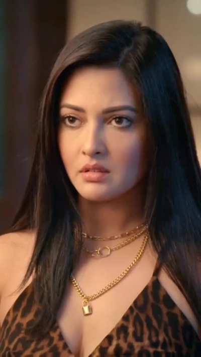 Riya Sen