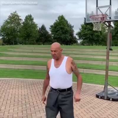 Basketball chad. Talks shit and delivers.
