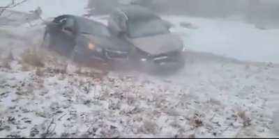 40+ vehicle pileup on I-81 in Schuylkill county, PA due to snow &amp;amp; fog, 2022-03-28