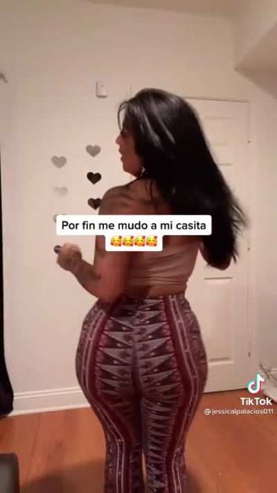 Latina milf👀