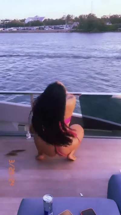 ari 