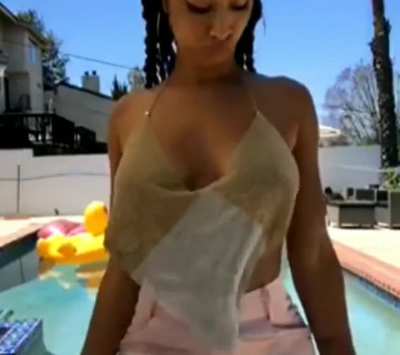 Tiddie Shaking