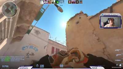 Neo discovers CS2