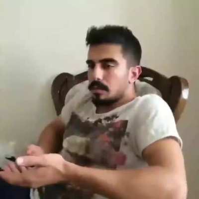 Esneyerek cevap verip,ne dediği anlaşılmayan,birde &uuml;st&uuml;ne anlasana diye ses y&uuml;kselten orospu evlatlarını sikmek lazım.