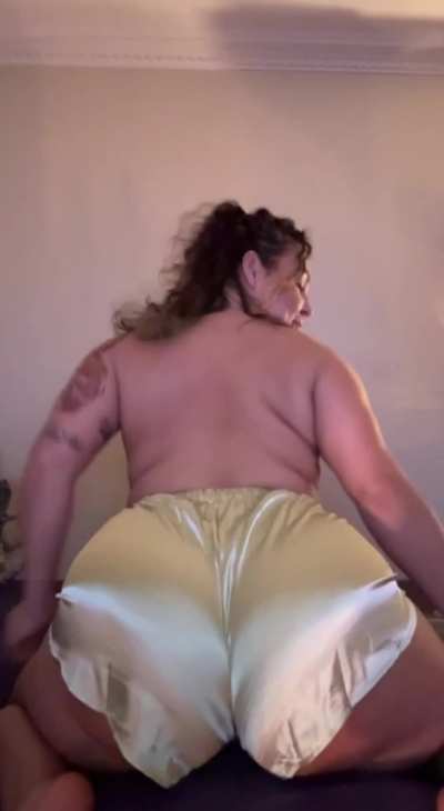 Fill my tiny body daddy ;))