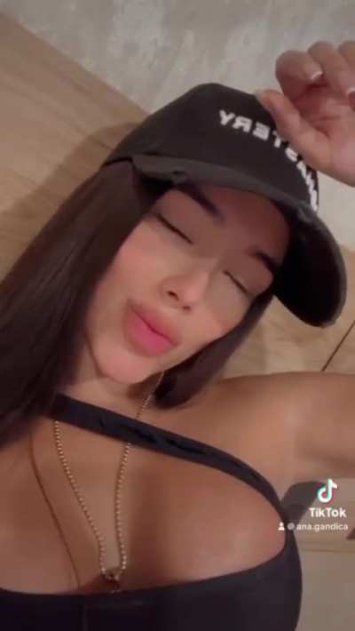 @ana.gandica