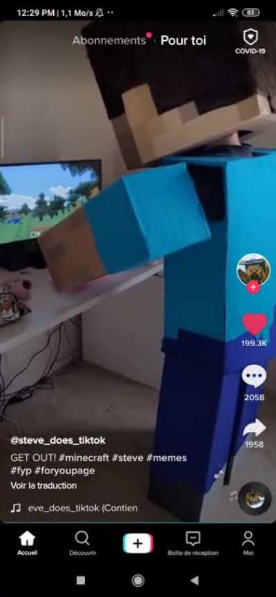 i'm playing minecraft