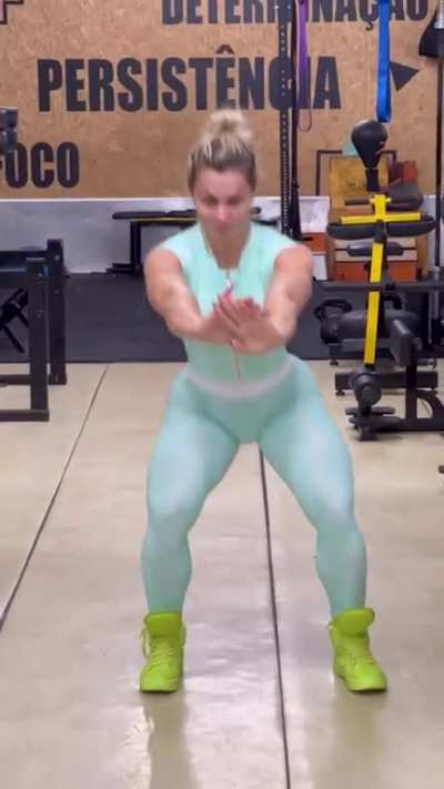 Vivi Thicc