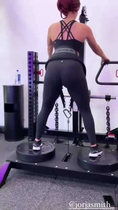 J$