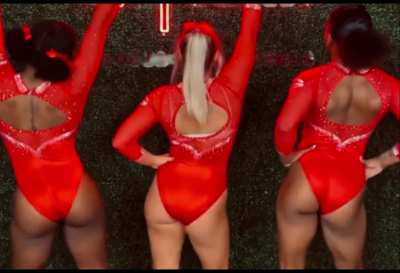 The best Oreo: UGA&rsquo;s JaFree Scott, Madelynn Crow &amp;amp; Naya Howard 🍑🍑🍑