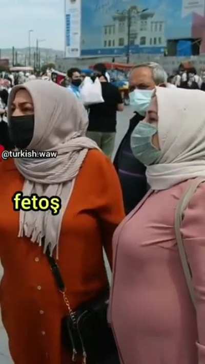 Bu kadın doğruları t&uuml;k&uuml;r&uuml;yor. (!)