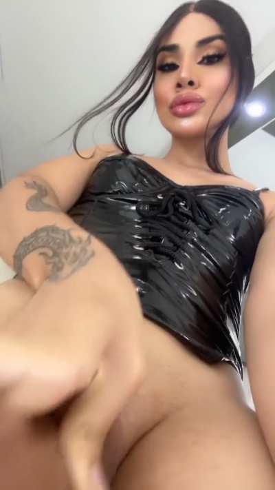 Ts Sara Victoria