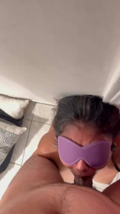 Helpless 18 [F]