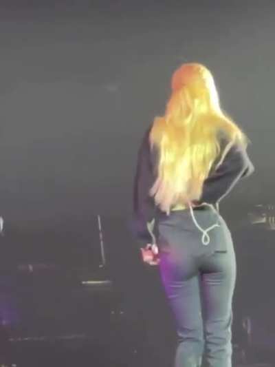 Ros&eacute;