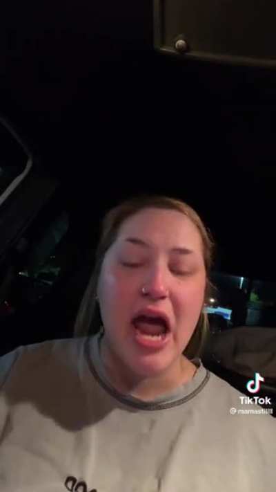 Mom who vapes and has tattoos gets mad at staff for &ldquo;refusing&rdquo; to treat her unvaccinated son.