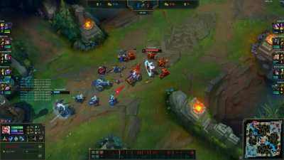 Yone fooled into afk qiyana, after that he ragequited
