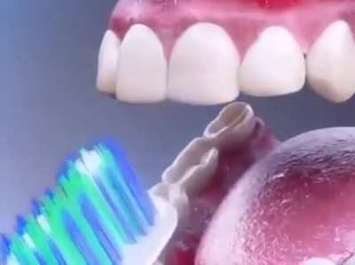 Cursed_Teeth_brushing