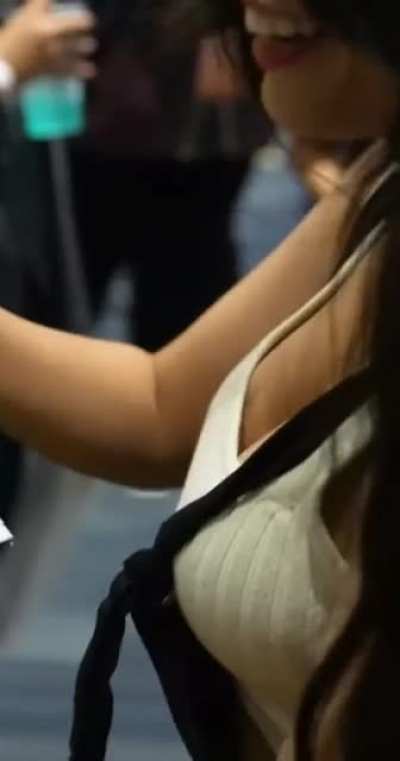 Rae sneak peek