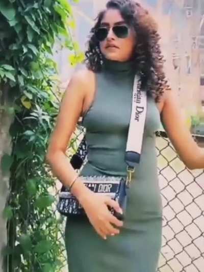 The Chupa Queen 👄👑 - Banni Sandhu 💦.So many requests been made by you tharkis ✌ I Just love her lips, Bohat maza aauna ehde ton blowjob laike. Main taan lun kaddna hi Nhi Saali de muh Cho,Muh chod chod maal bhar Dena, fir ehdi bund Te Fuddi di vaari 😉. En