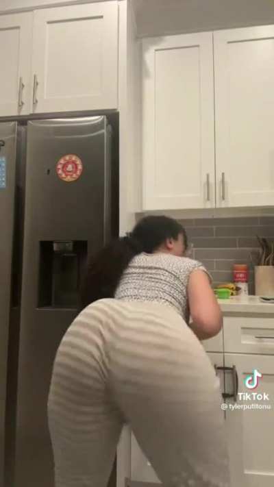 ThiccTokTwerkerz Comp. 46 🍑☀️