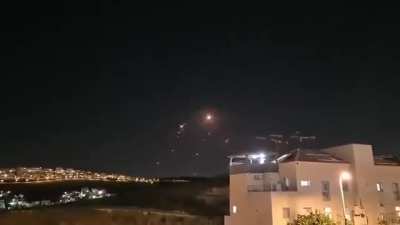 Iranian BM flying over Hafia