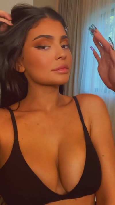 Makeup (GFY)