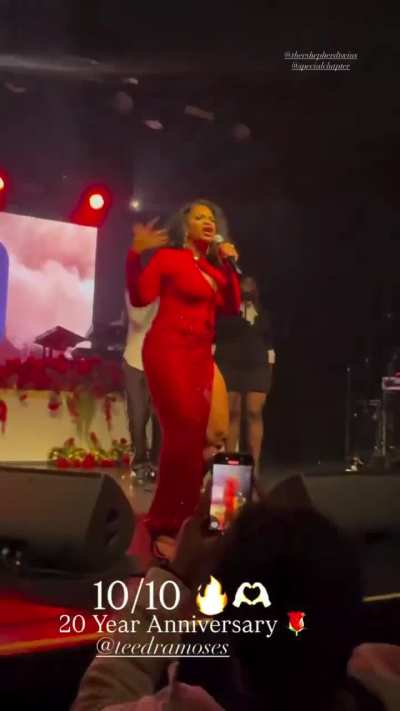 Teedra Moses