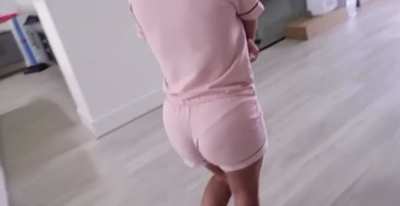 👏