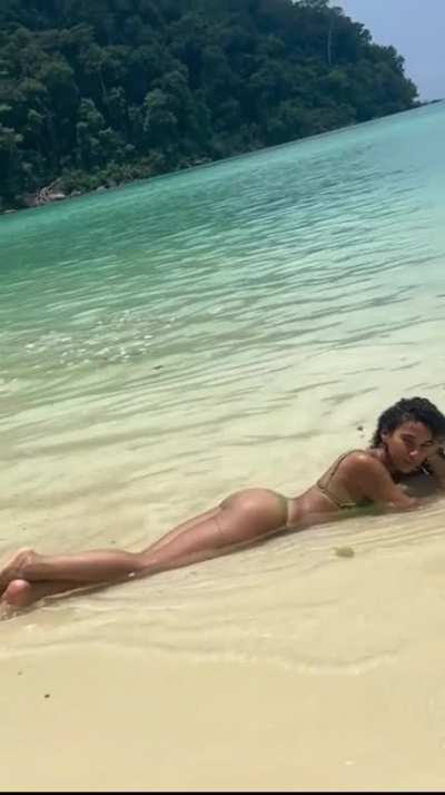 Alexandra Shipp
