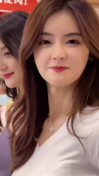 Nose scrunch