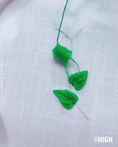Beautiful way to embroider a leaf pattern