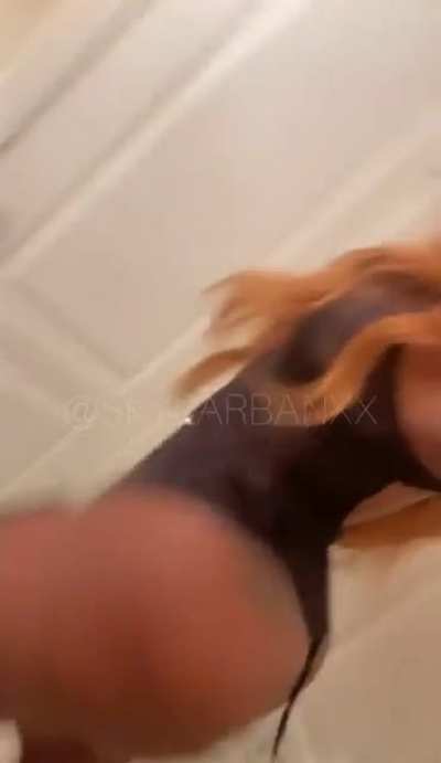 👠