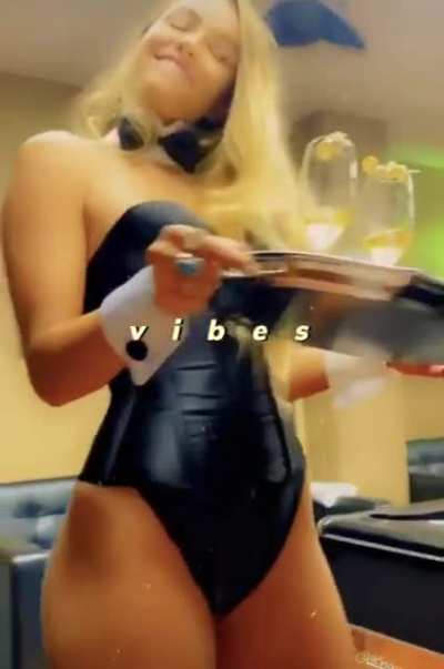 🤤