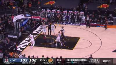 [Highlight] Ayton with the alley oop buzzer beater to steal Game 2